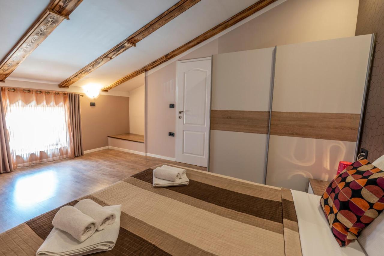 Apartment Anitea Pula Zewnętrze zdjęcie