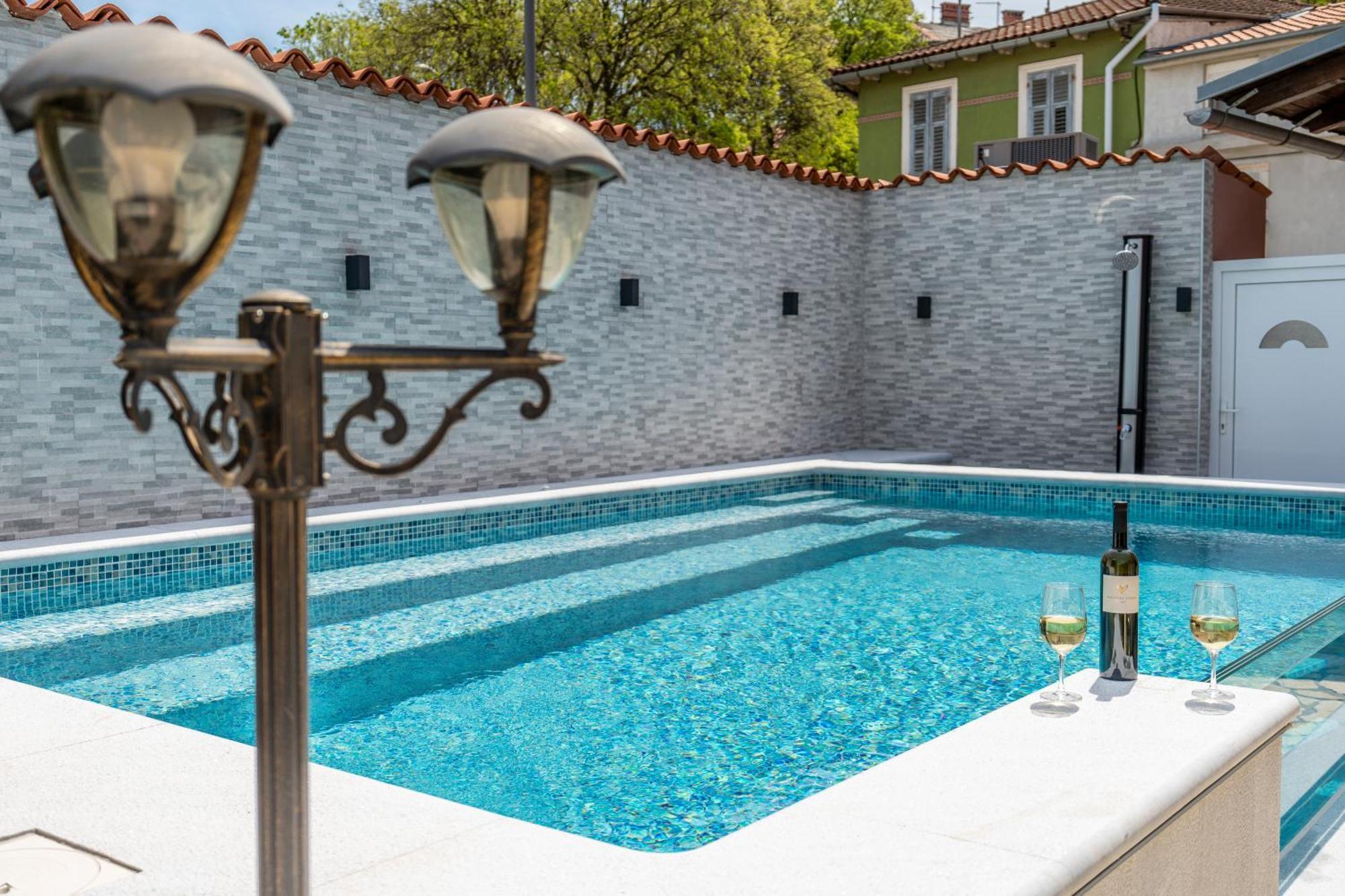 Apartment Anitea Pula Zewnętrze zdjęcie