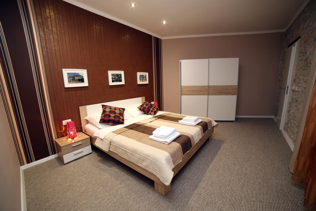 Apartment Anitea Pula Zewnętrze zdjęcie